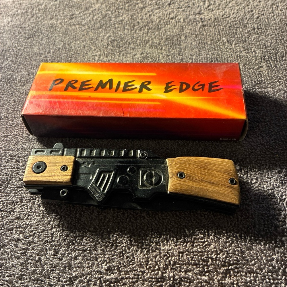Premier Edge AK47 wood style gun knife with belt clip new in box